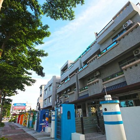 Fun Trip - 奧斯卡智能入住民宿 L 附設汽機車租賃行程建議 L Apartment Taitung Exterior photo